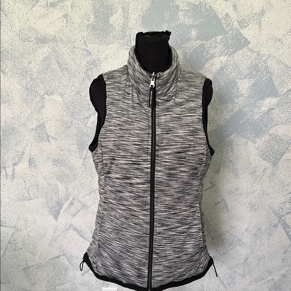 Marc New York Women's Gray Reversible Vest size M - Picture 1 of 8